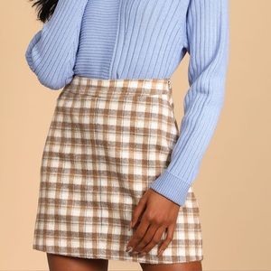 Plaid mini skirt